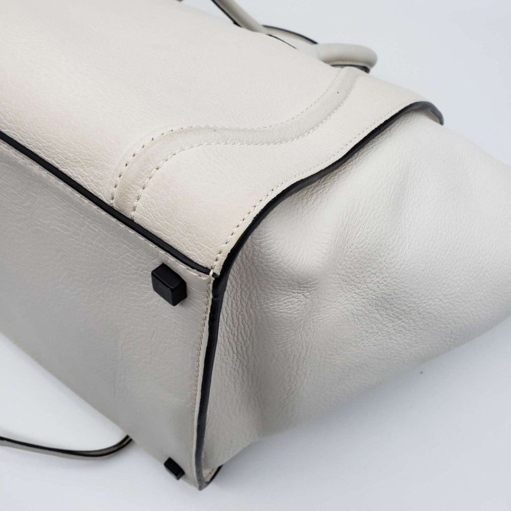 100% Authentic CELINE  White Leather Hand Bag - Picture 10 of 16